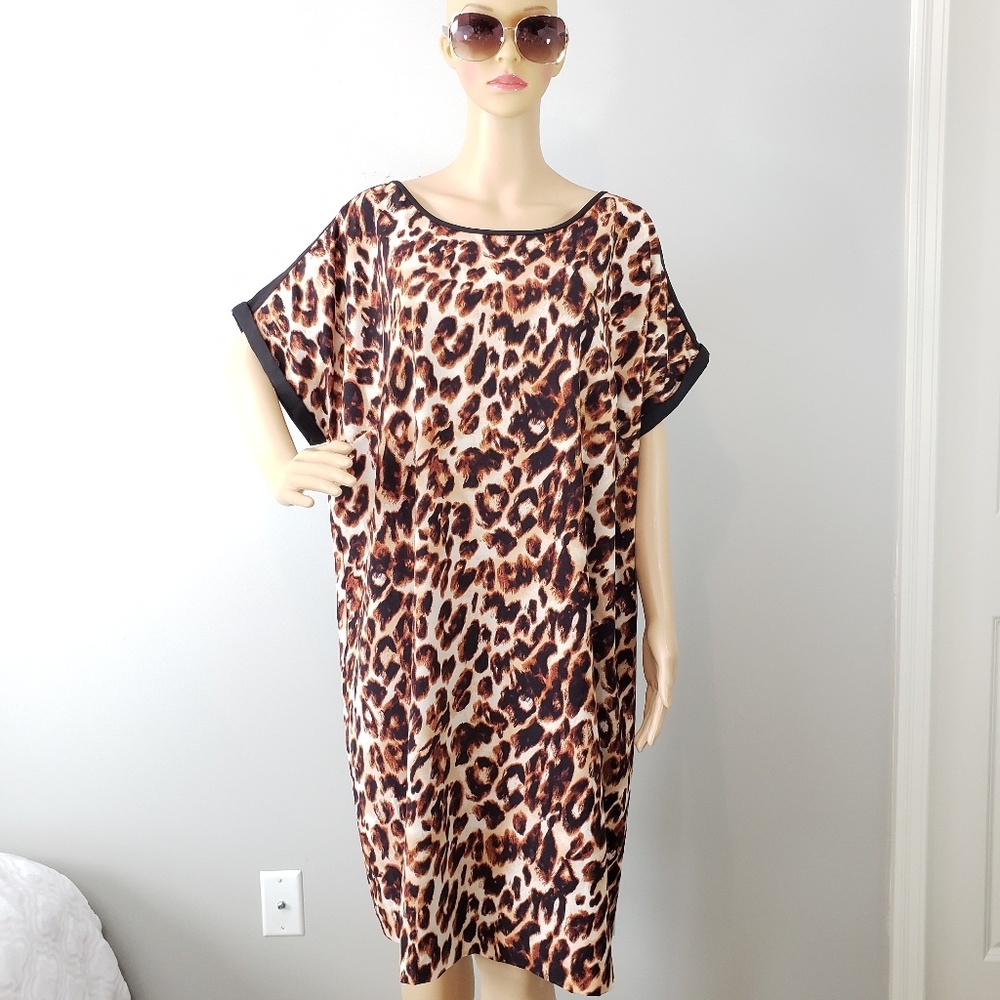 NWT Gibson Latimer Leopard Plus Size Shift dress